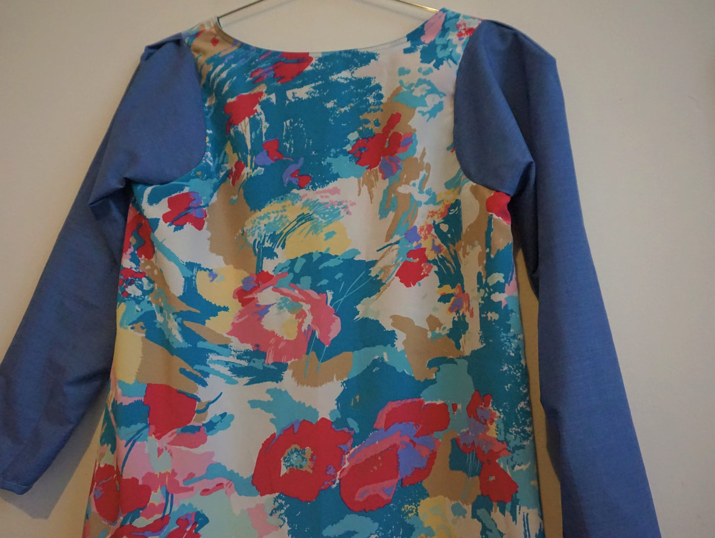 80s Floral Sleeved Shirt
