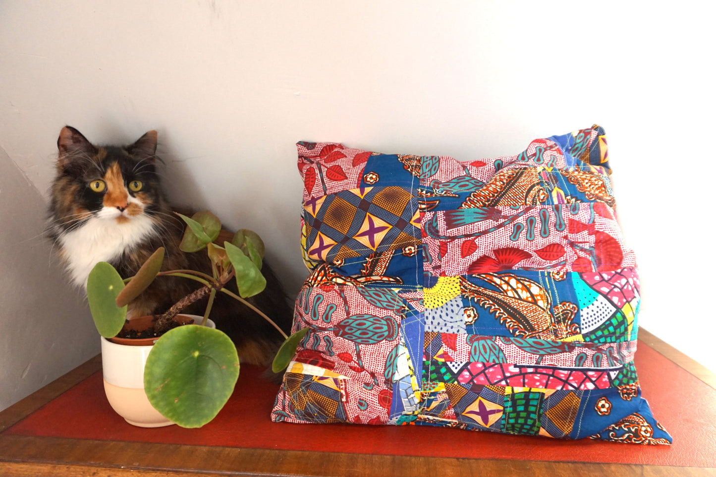 African Wax improvised patchwork cushion - 100% zero waste